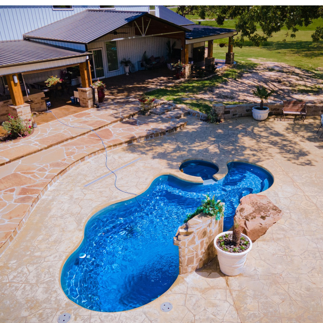 Pool Builder in Stamford — Caribe Texas Pools